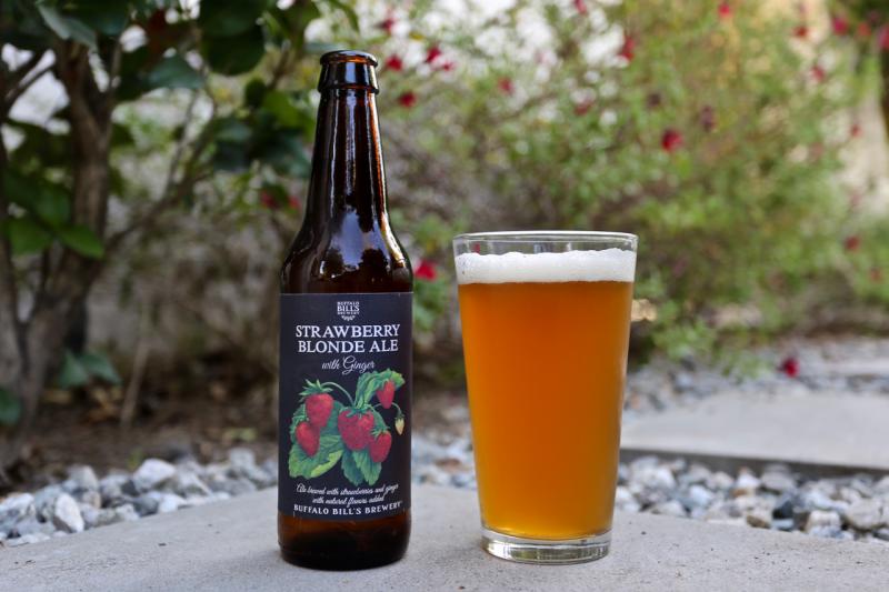 Strawberry Blonde Ale with Ginger from Buffalo Bill's Brewery — photo 1 of 1